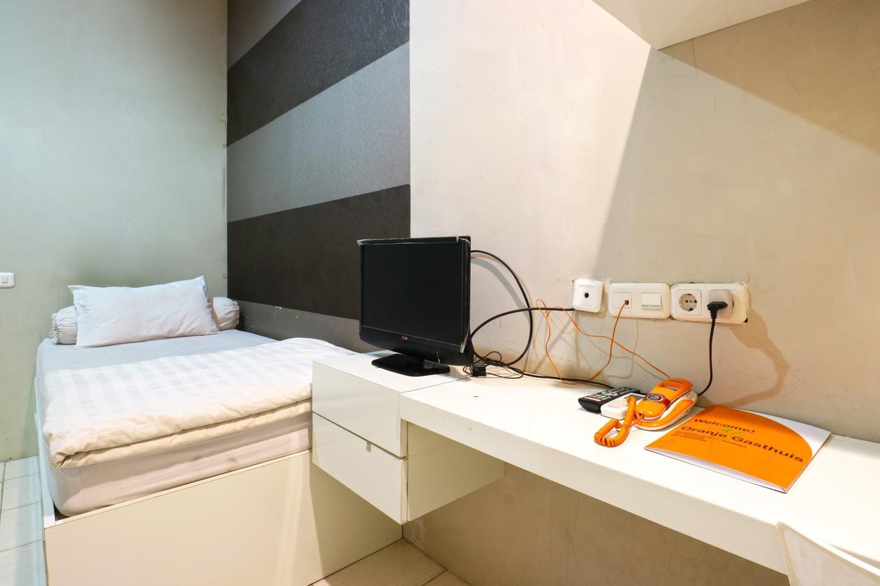 Hotel Oranje Gasthuis Surabaja Exteriér fotografie
