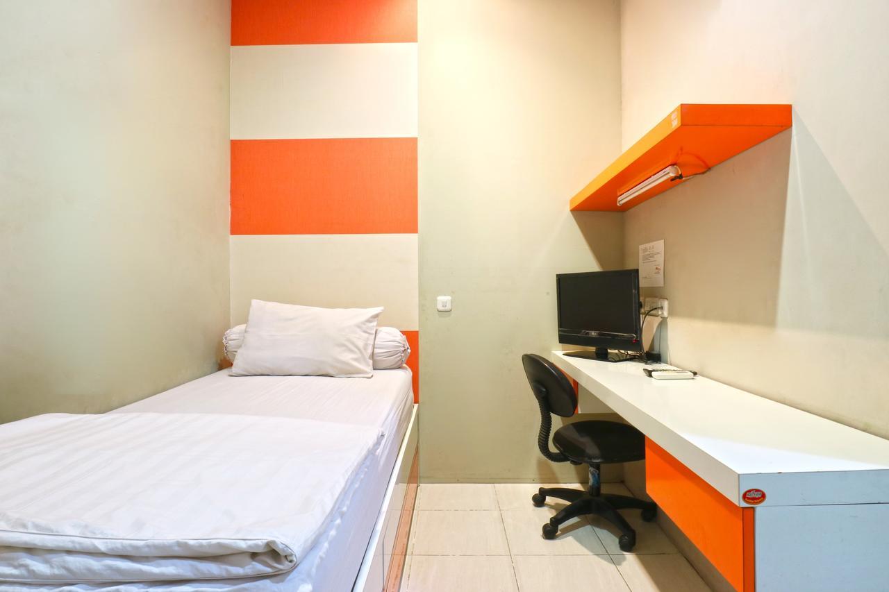 Hotel Oranje Gasthuis Surabaja Exteriér fotografie
